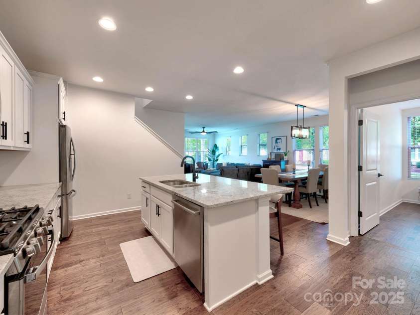 13421 Copley Square Drive, Huntersville, NC 28078.  MLS# CAR4259818, YatesRealty ID 25584. 