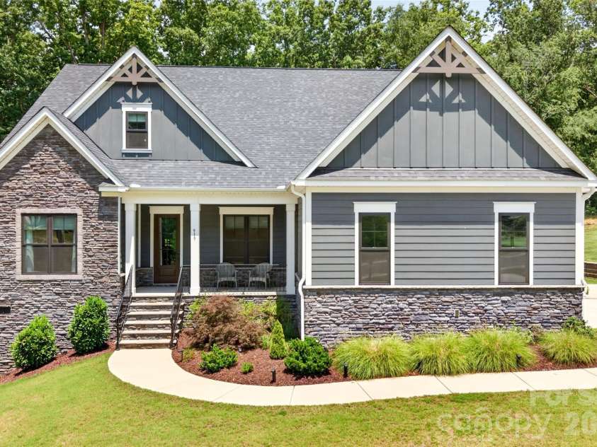 919 Tamary Way, Landis, NC 28088.  MLS# CAR4342389, YatesRealty ID 25584. 
