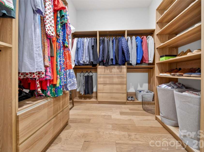 919 Tamary Way, Landis, NC 28088.  MLS# CAR4342389, YatesRealty ID 25584. Primary Bedroom Custom Closet