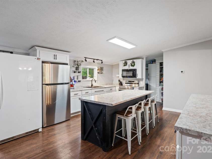 779 Rock Hill Highway, Lancaster, SC 29720.  MLS# CAR4276635, YatesRealty ID 25585. 