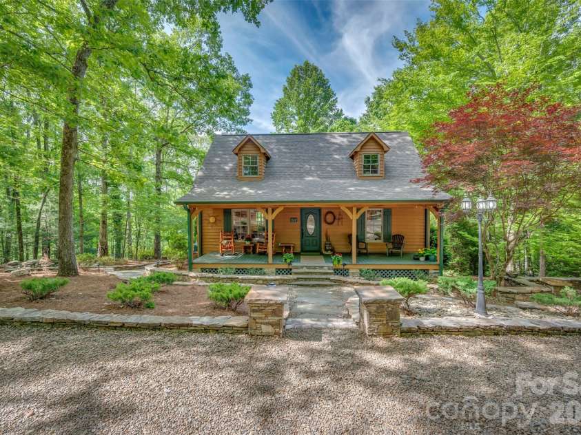 512 Indian Forest Drive, Bostic, NC 28018.  MLS# CAR4382917, YatesRealty ID 25586. 