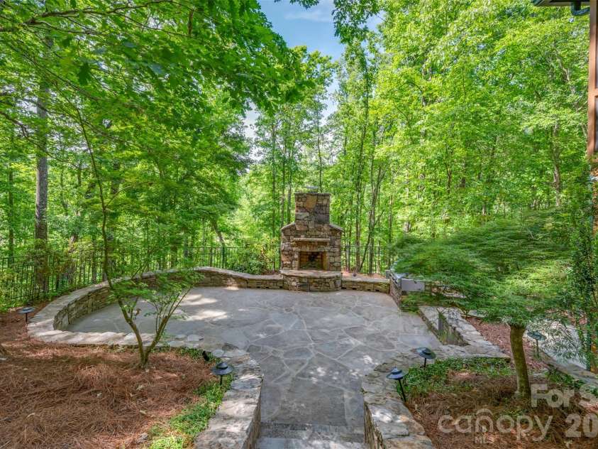 512 Indian Forest Drive, Bostic, NC 28018.  MLS# CAR4382917, YatesRealty ID 25586. 