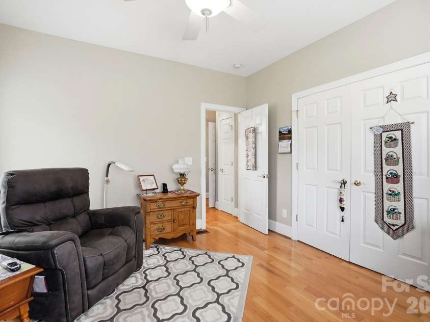258 Glenwood Drive, Oakboro, NC 28129.  MLS# CAR4384910, YatesRealty ID 25587. BR 3
