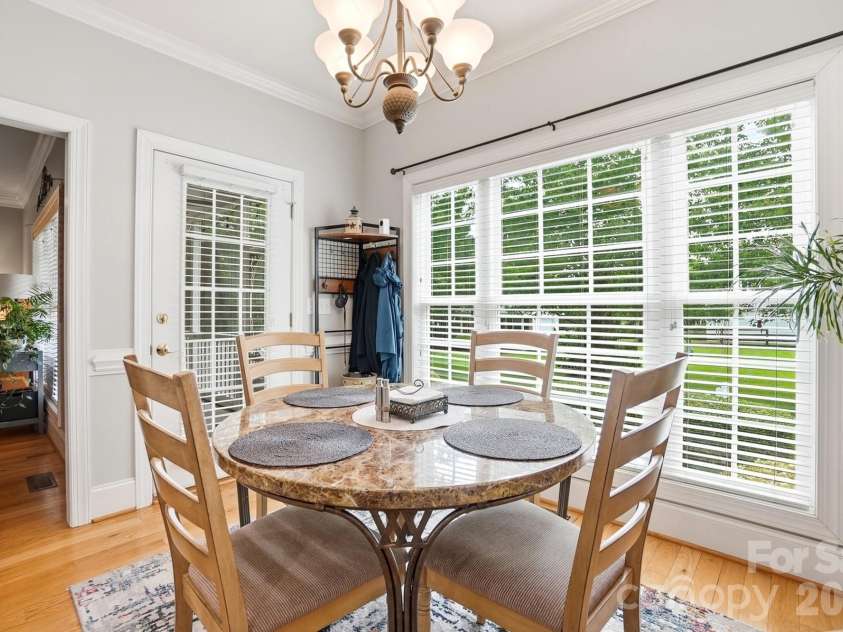 258 Glenwood Drive, Oakboro, NC 28129.  MLS# CAR4384910, YatesRealty ID 25587. Breakfast room