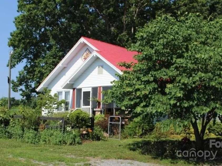 5188 Dysartsville Road, Morganton, NC 28655.  MLS# CAR4270470, YatesRealty ID 25587. An additional angle of the front of this rare find.
