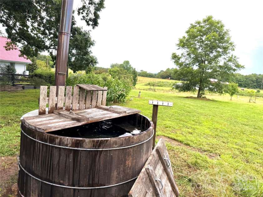 5188 Dysartsville Road, Morganton, NC 28655.  MLS# CAR4270470, YatesRealty ID 25587. Hot tub