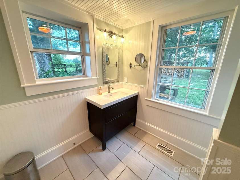 5188 Dysartsville Road, Morganton, NC 28655.  MLS# CAR4270470, YatesRealty ID 25587. Views are everywhere