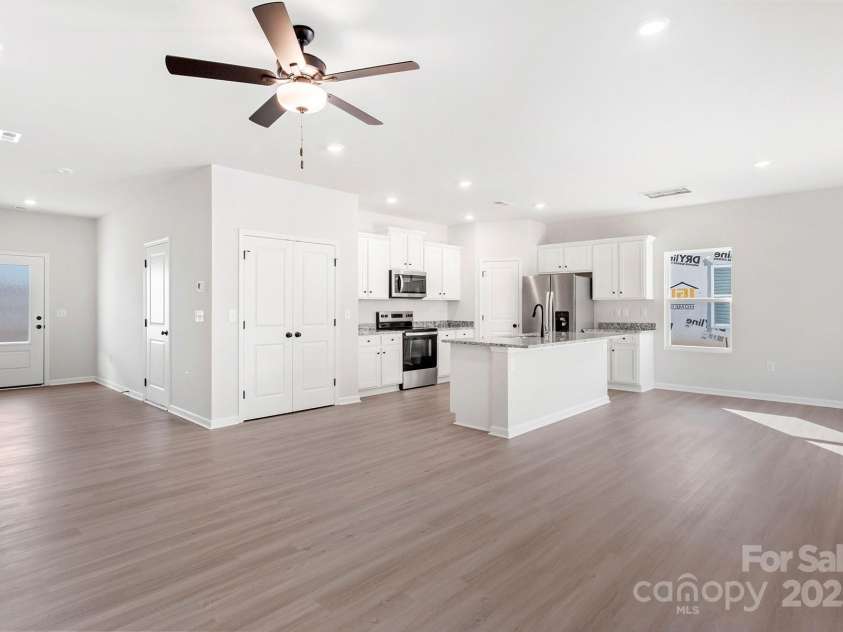 3315 Burberry Drive, Gastonia, NC 28052.  MLS# CAR4270853, YatesRealty ID 25588. 