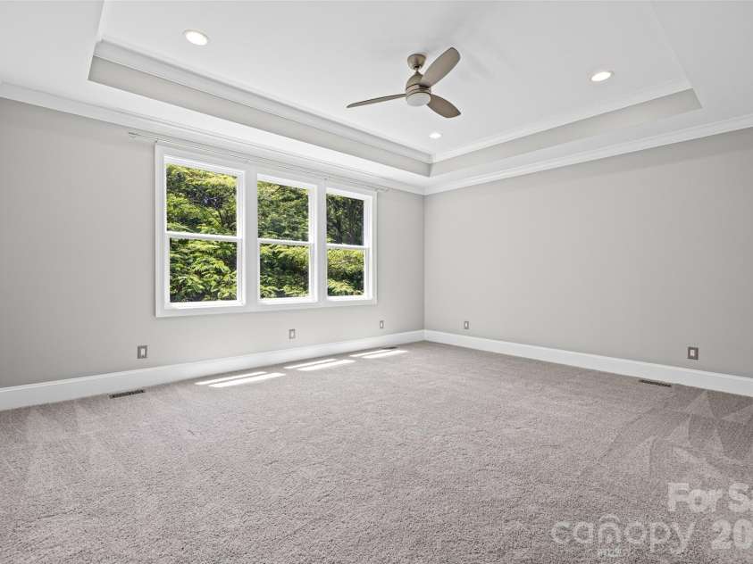 3522 Aqua Point Drive, York, SC 29745.  MLS# CAR4383797, YatesRealty ID 25588. 