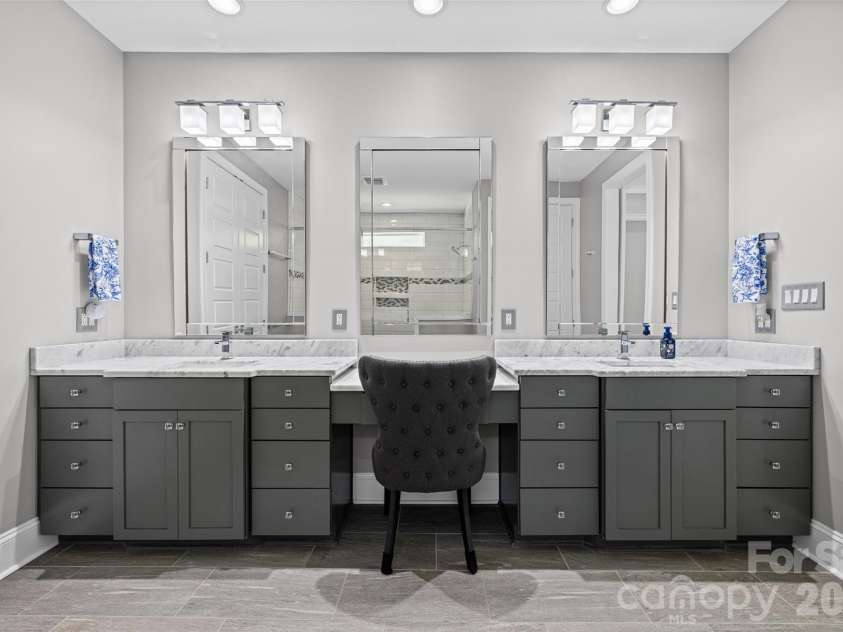 3522 Aqua Point Drive, York, SC 29745.  MLS# CAR4383797, YatesRealty ID 25588. 