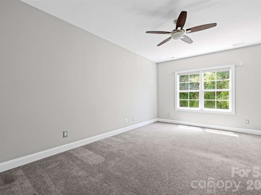 3522 Aqua Point Drive, York, SC 29745.  MLS# CAR4383797, YatesRealty ID 25588. 