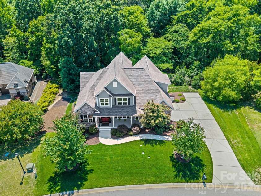3522 Aqua Point Drive, York, SC 29745.  MLS# CAR4383797, YatesRealty ID 25588. 
