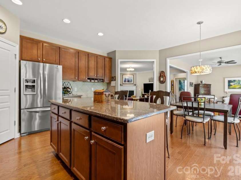 3083 Ambleside Drive, Fort Mill, SC 29707.  MLS# CAR4382038, YatesRealty ID 25589. 