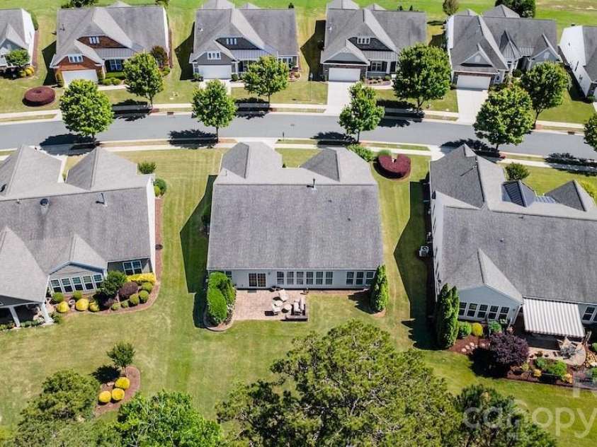 3083 Ambleside Drive, Fort Mill, SC 29707.  MLS# CAR4382038, YatesRealty ID 25589. 