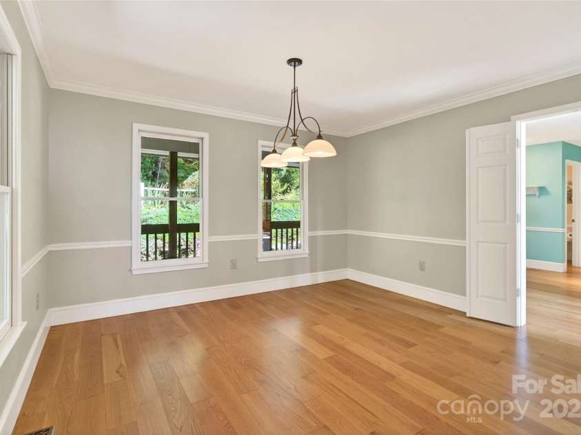 62 Skyline Drive, Old Fort, NC 28762.  MLS# CAR4273091, YatesRealty ID 25589. 