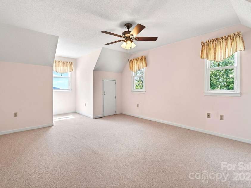 62 Skyline Drive, Old Fort, NC 28762.  MLS# CAR4273091, YatesRealty ID 25589. 