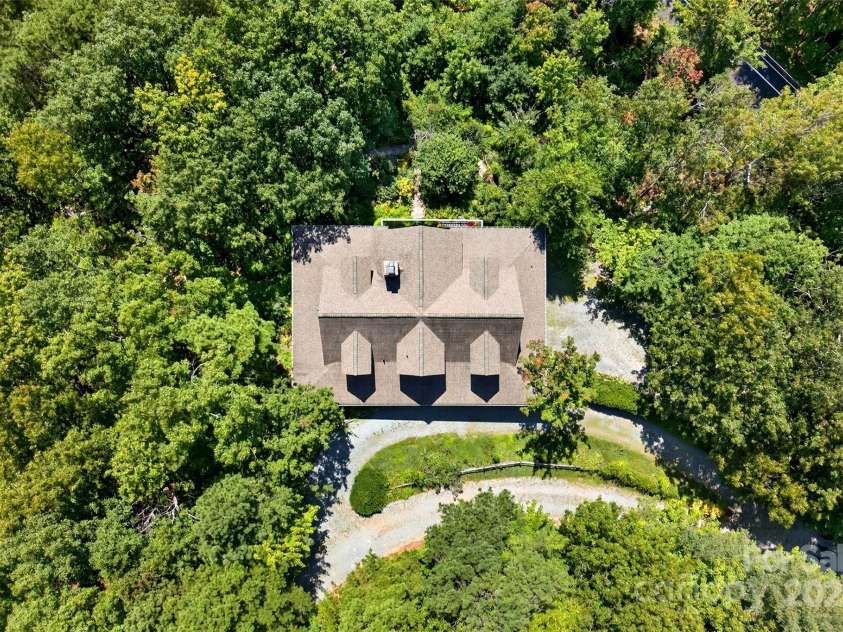 62 Skyline Drive, Old Fort, NC 28762.  MLS# CAR4273091, YatesRealty ID 25589. 