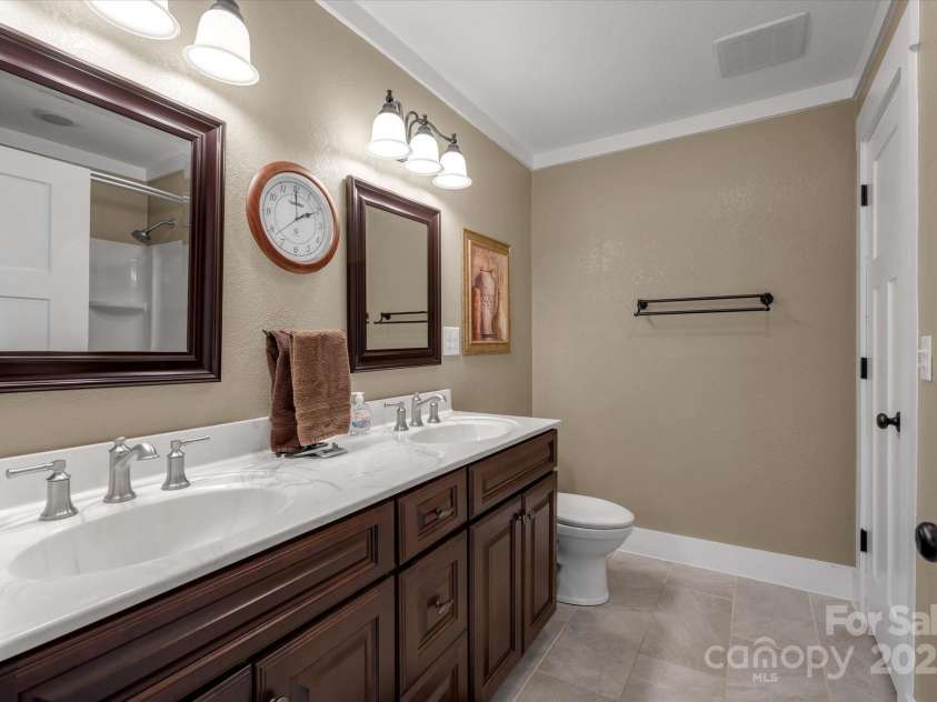 232 Sanctuary Way, Marshall, NC 28753.  MLS# CAR4151690, YatesRealty ID 2559. Full bath on 2nd level