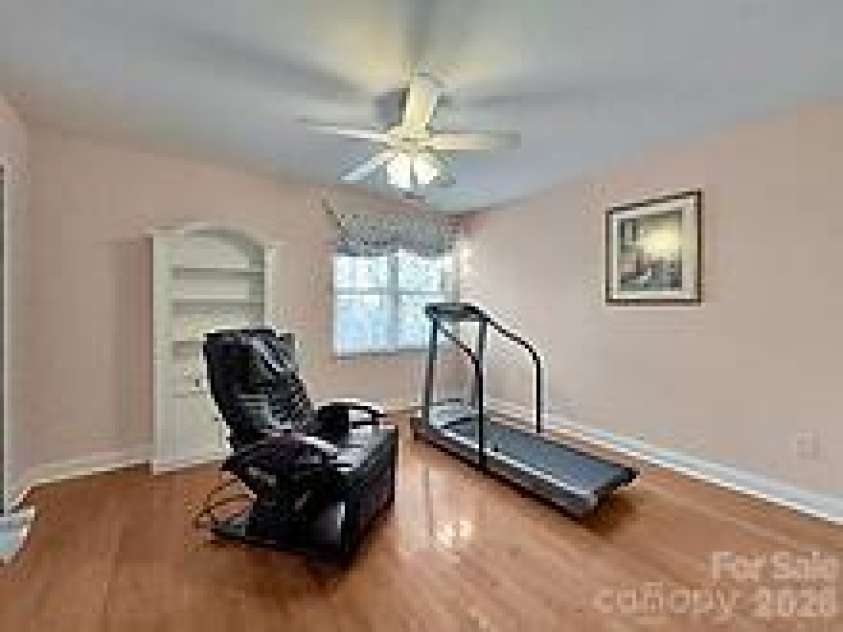 41 Little Fox Lane, Fletcher, NC 28732.  MLS# CAR4335108, YatesRealty ID 2559. 