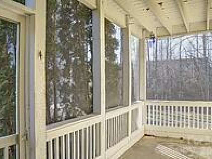 41 Little Fox Lane, Fletcher, NC 28732.  MLS# CAR4335108, YatesRealty ID 2559. 