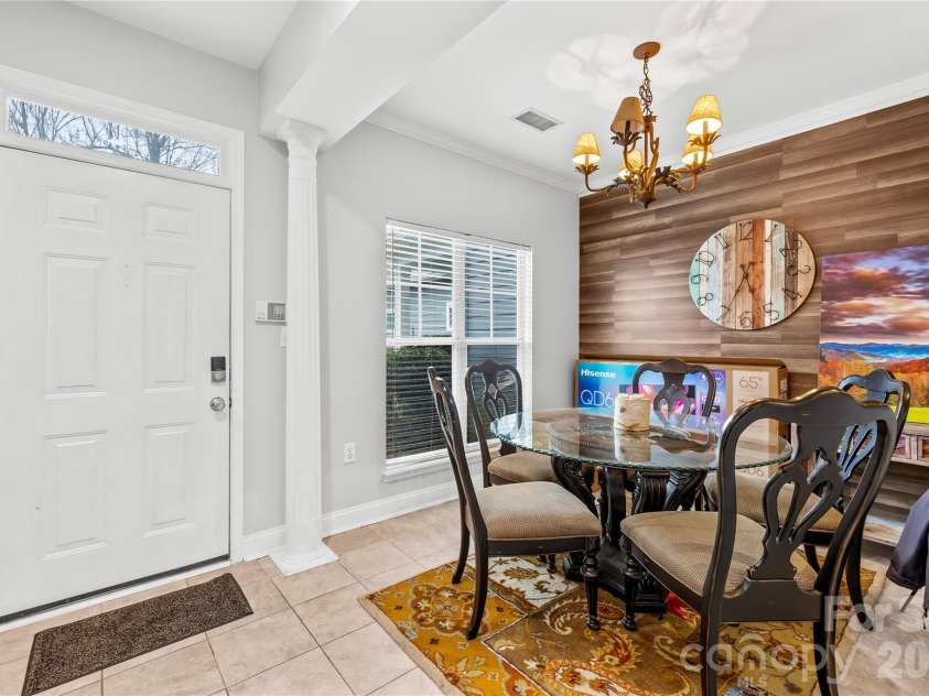 18821 Silver Quay Drive, Cornelius, NC 28031.  MLS# CAR4385275, YatesRealty ID 25590. 