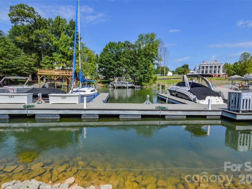 18821 Silver Quay Drive, Cornelius, NC 28031.  MLS# CAR4385275, YatesRealty ID 25590. Boatslip included!
