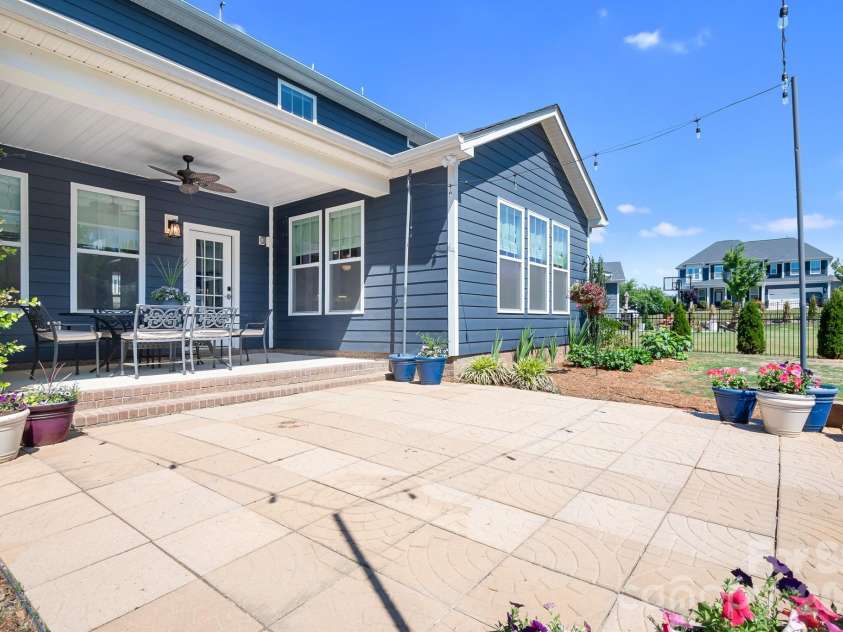 705 Landau Road, Waxhaw, NC 28173.  MLS# CAR4378429, YatesRealty ID 25591. 