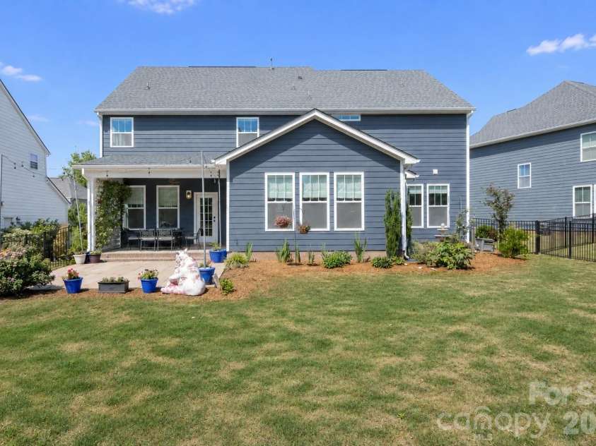 705 Landau Road, Waxhaw, NC 28173.  MLS# CAR4378429, YatesRealty ID 25591. 