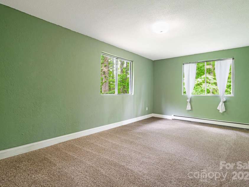 510 Reservoir Road, Marion, NC 28752.  MLS# CAR4257804, YatesRealty ID 25592. 