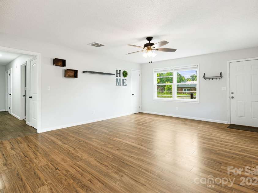 510 Reservoir Road, Marion, NC 28752.  MLS# CAR4257804, YatesRealty ID 25592. 