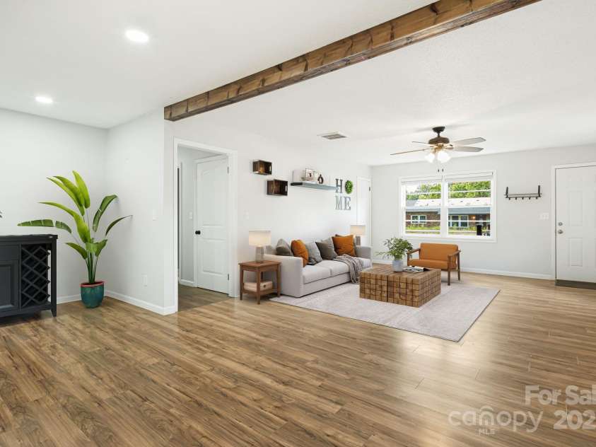 510 Reservoir Road, Marion, NC 28752.  MLS# CAR4257804, YatesRealty ID 25592. 