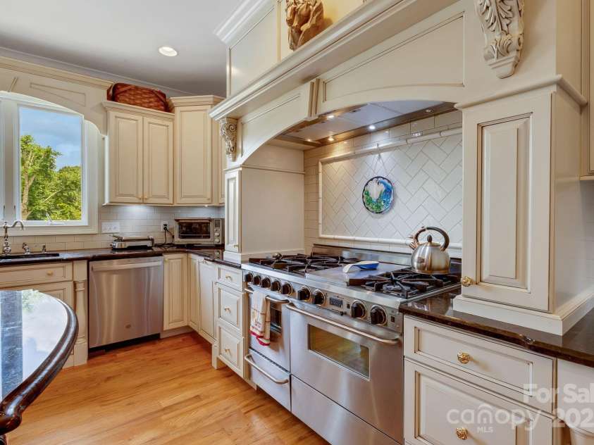 340 Harrison Road, Roebuck, SC 29376.  MLS# CAR4280082, YatesRealty ID 25593. 