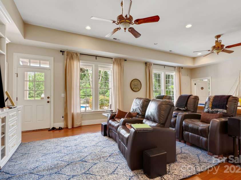 340 Harrison Road, Roebuck, SC 29376.  MLS# CAR4280082, YatesRealty ID 25593. 