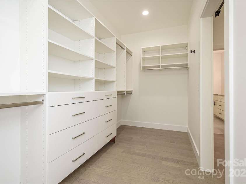 118 Laurel Lane, Etowah, NC 28729.  MLS# CAR4258432, YatesRealty ID 25594. 