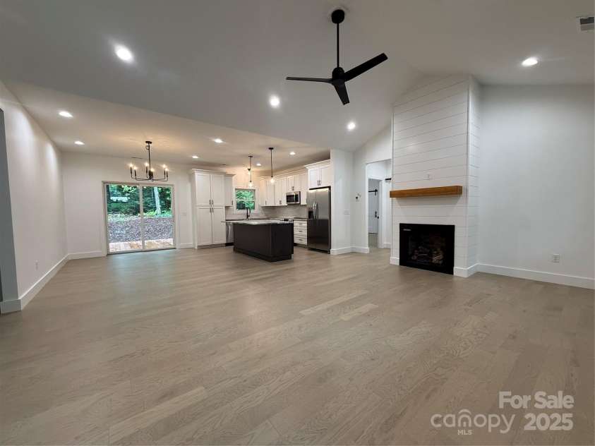 118 Laurel Lane, Etowah, NC 28729.  MLS# CAR4258432, YatesRealty ID 25594. LR, DR, Kitchen area