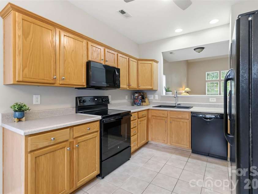 3866 Carl Parmer Drive, Harrisburg, NC 28075.  MLS# CAR4382668, YatesRealty ID 25596. 