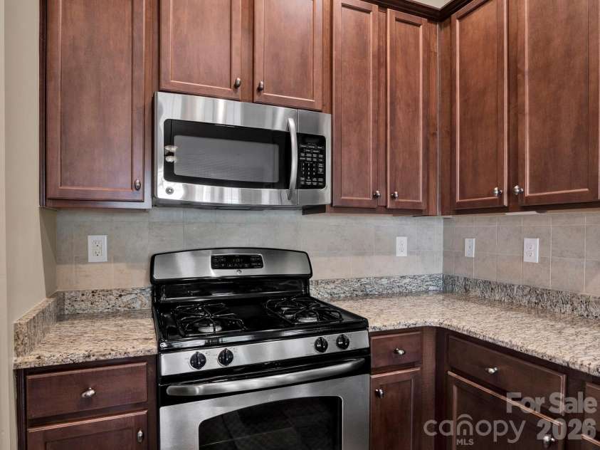 14726 Inter Milan Way, Charlotte, NC 28277.  MLS# CAR4373685, YatesRealty ID 25597. 