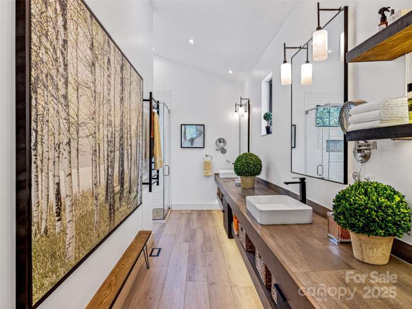 11 Bayonne Trail, Asheville, NC 28804.  MLS# CAR4250937, YatesRealty ID 256. Exquisite primary bath