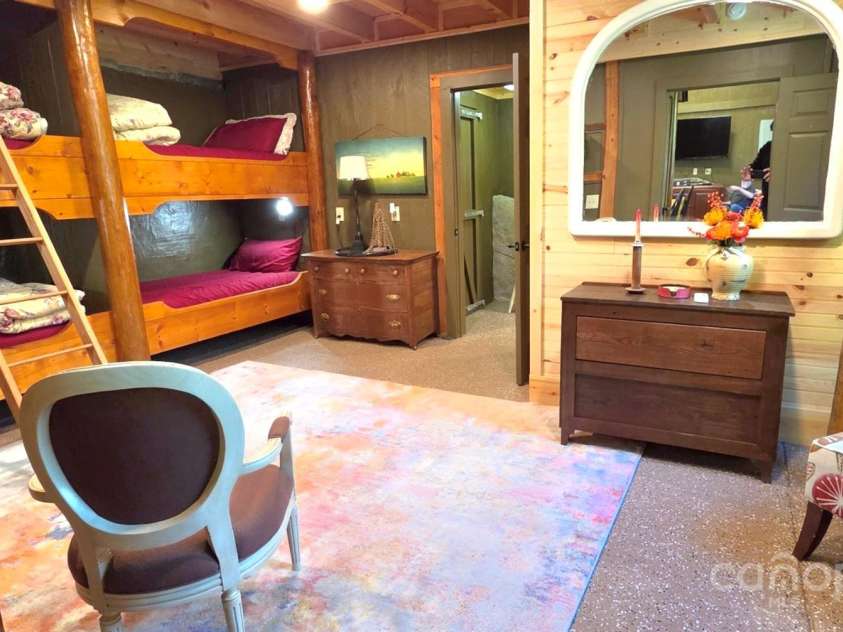 45 Gracious Lane, Waynesville, NC 28785.  MLS# CAR4255270, YatesRealty ID 25600. 