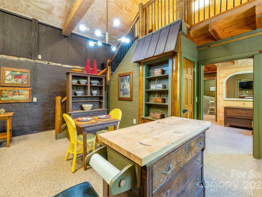 45 Gracious Lane, Waynesville, NC 28785.  MLS# CAR4255270, YatesRealty ID 25600. Open Floor Plan Bunk House