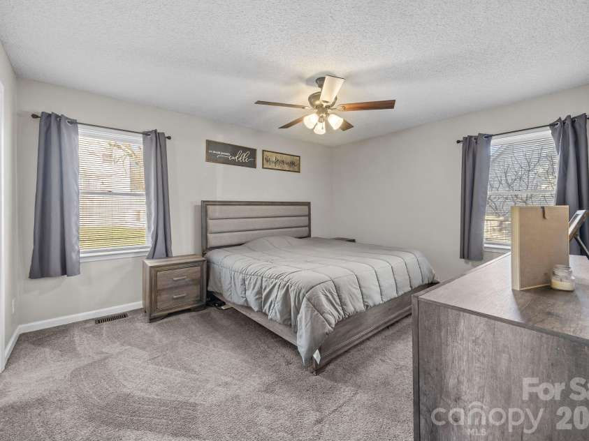 1010 Oakmont Court, Salisbury, NC 28146.  MLS# CAR4343975, YatesRealty ID 25601. 