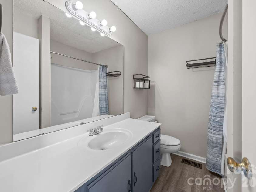 1010 Oakmont Court, Salisbury, NC 28146.  MLS# CAR4343975, YatesRealty ID 25601. 