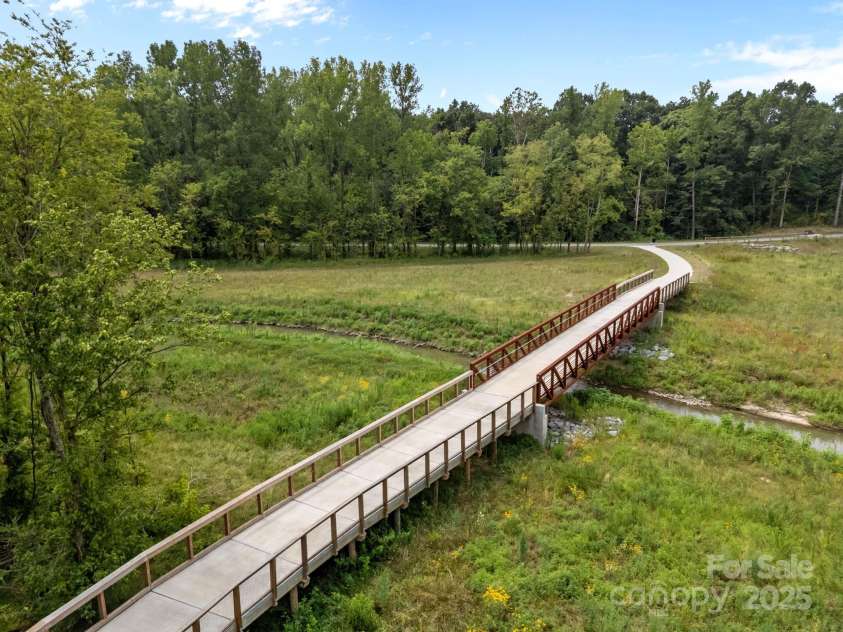 8009 Trotter Road, Charlotte, NC 28216.  MLS# CAR4277381, YatesRealty ID 25601. 