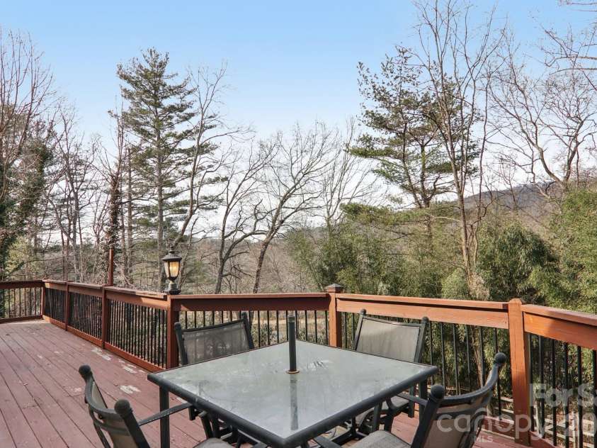 741 Zelda Court, Hendersonville, NC 28792.  MLS# CAR4346462, YatesRealty ID 25602. 