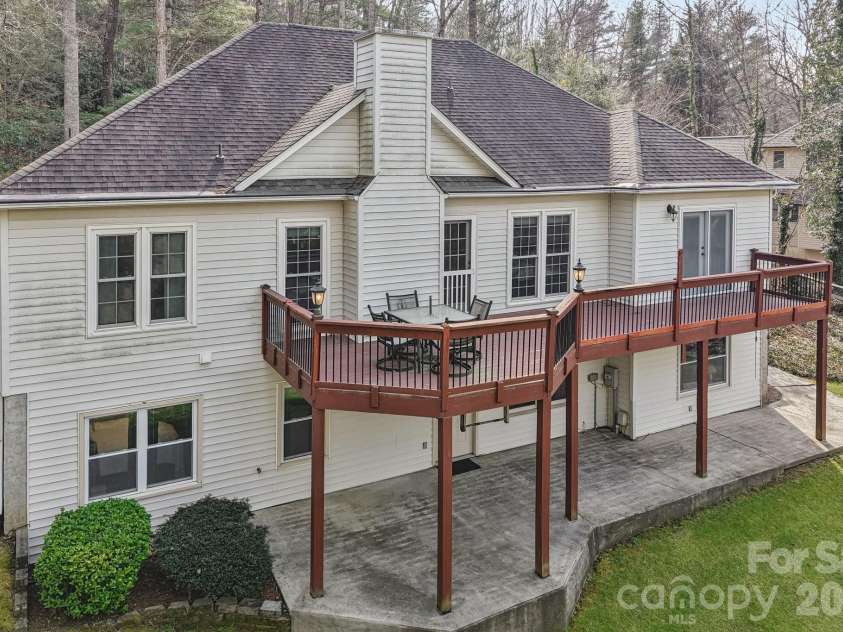 741 Zelda Court, Hendersonville, NC 28792.  MLS# CAR4346462, YatesRealty ID 25602. 