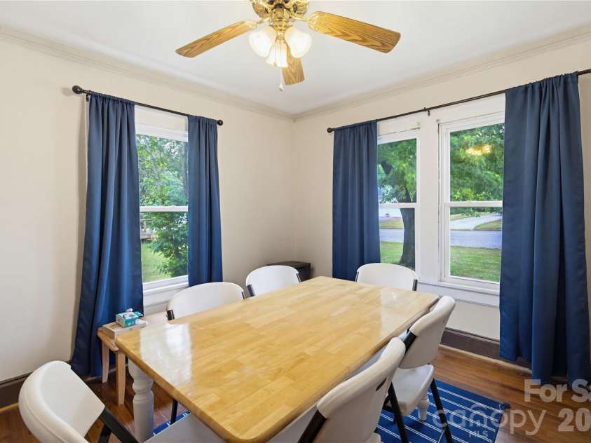 734 Tanglewood Drive, Salisbury, NC 28144.  MLS# CAR4384917, YatesRealty ID 25607. 