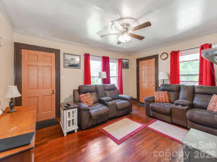 734 Tanglewood Drive, Salisbury, NC 28144.  MLS# CAR4428213, YatesRealty ID 25607. 