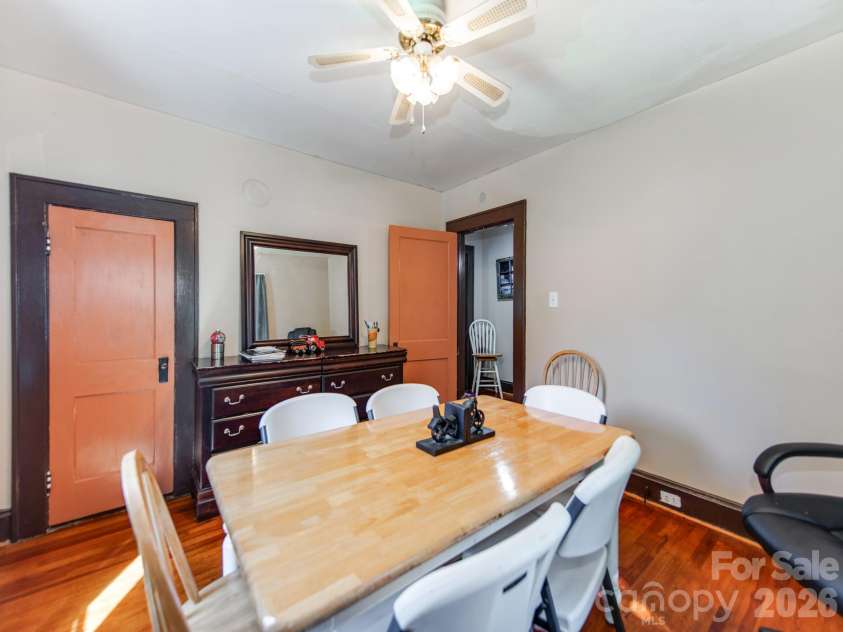 734 Tanglewood Drive, Salisbury, NC 28144.  MLS# CAR4428213, YatesRealty ID 25607. 