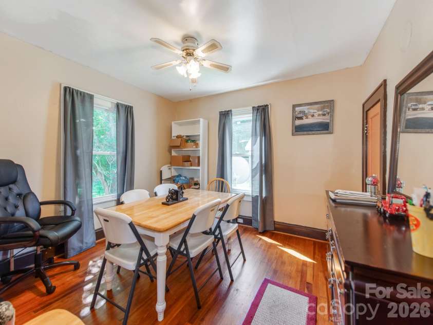 734 Tanglewood Drive, Salisbury, NC 28144.  MLS# CAR4428213, YatesRealty ID 25607. 