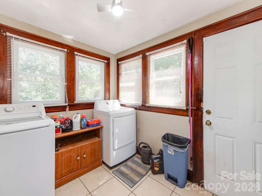 734 Tanglewood Drive, Salisbury, NC 28144.  MLS# CAR4428213, YatesRealty ID 25607. 